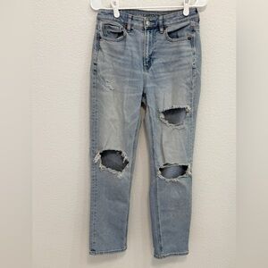 American Eagle Mom Straight Jeans